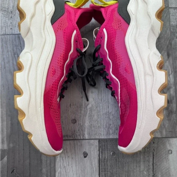 Sorel Shoes Womens 8 Kinetic Breakthrough Day Cactus Pink  Athletic Trainer - Picture 3 of 12